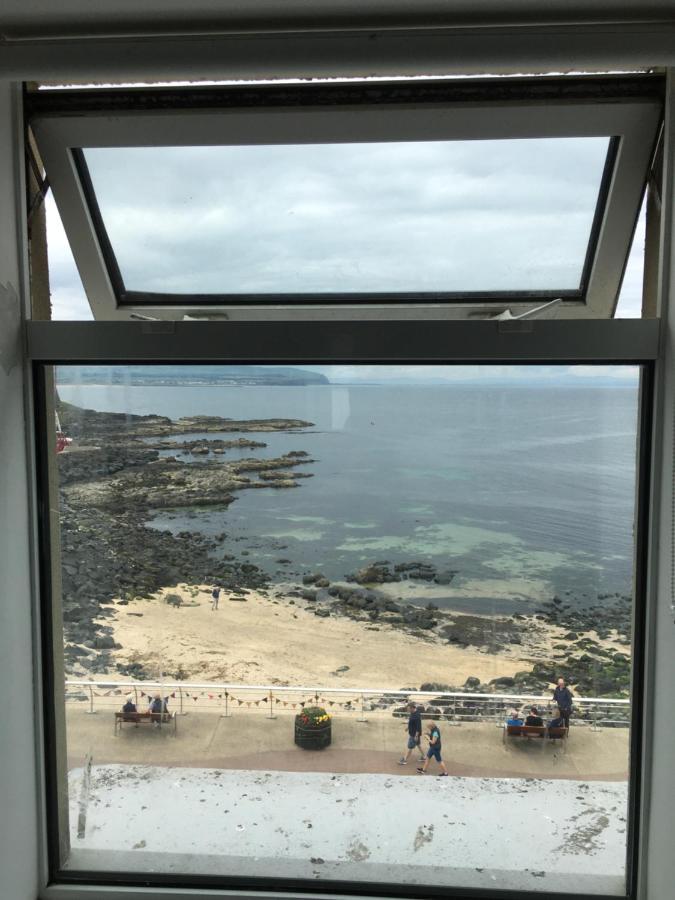 On The Prom Apart otel Portstewart Dış mekan fotoğraf